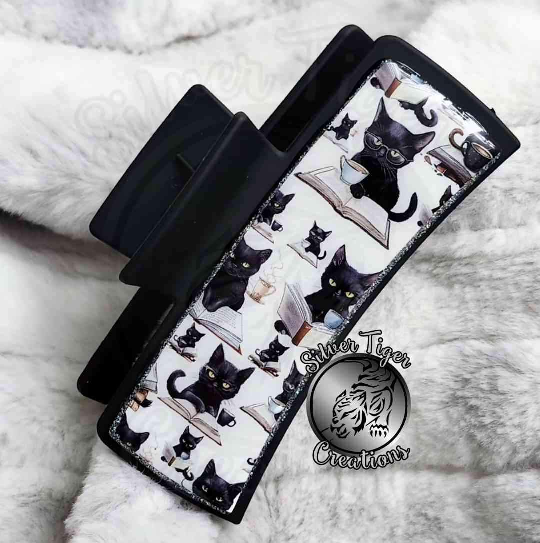 Sassy Reading Cats Large 4 inch