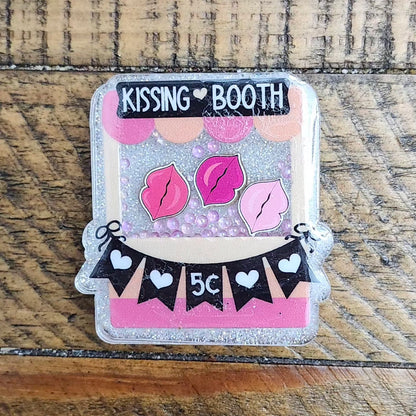 Kissing Booth